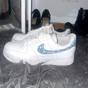 nike air force 1 paisley design